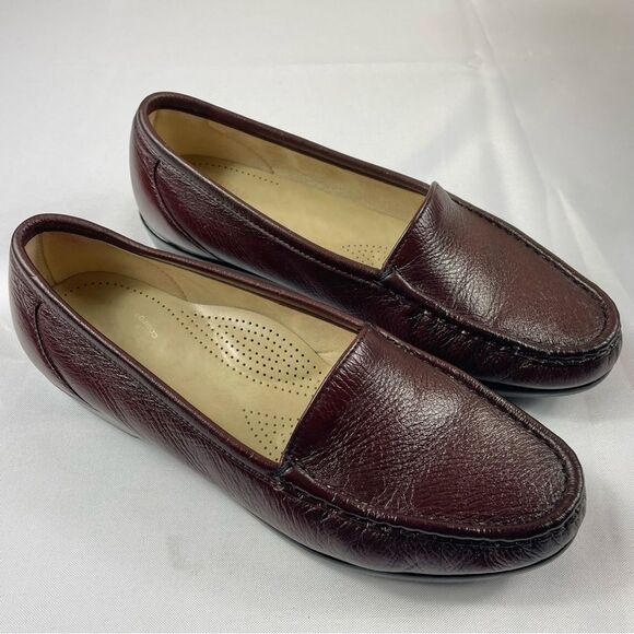SAS Simplify Antique Wine Loafers Women’s Sz 9W - Picture 2 of 12